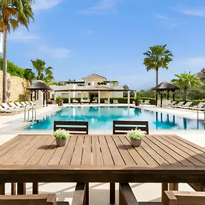 Luxury & Sunny With Breathtaking View In Marbella East Ojén